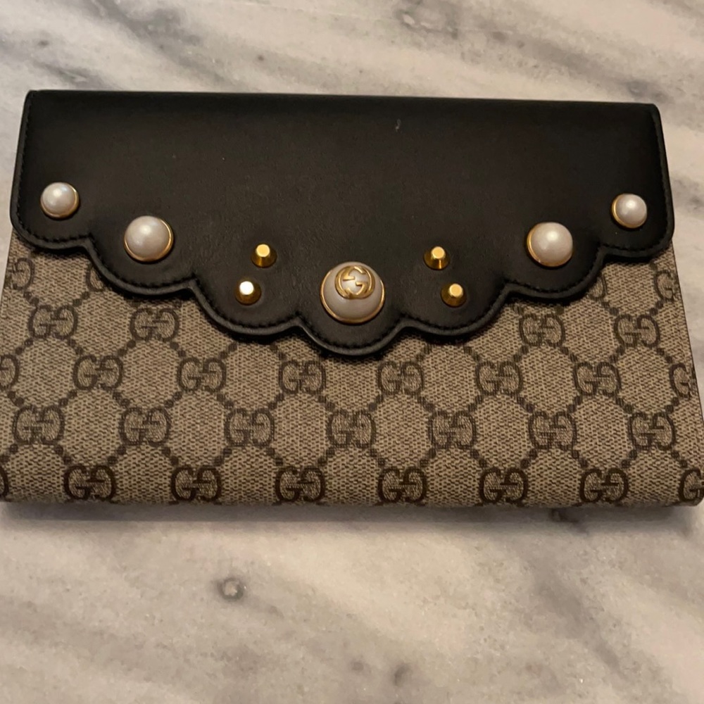 Gucci clutch